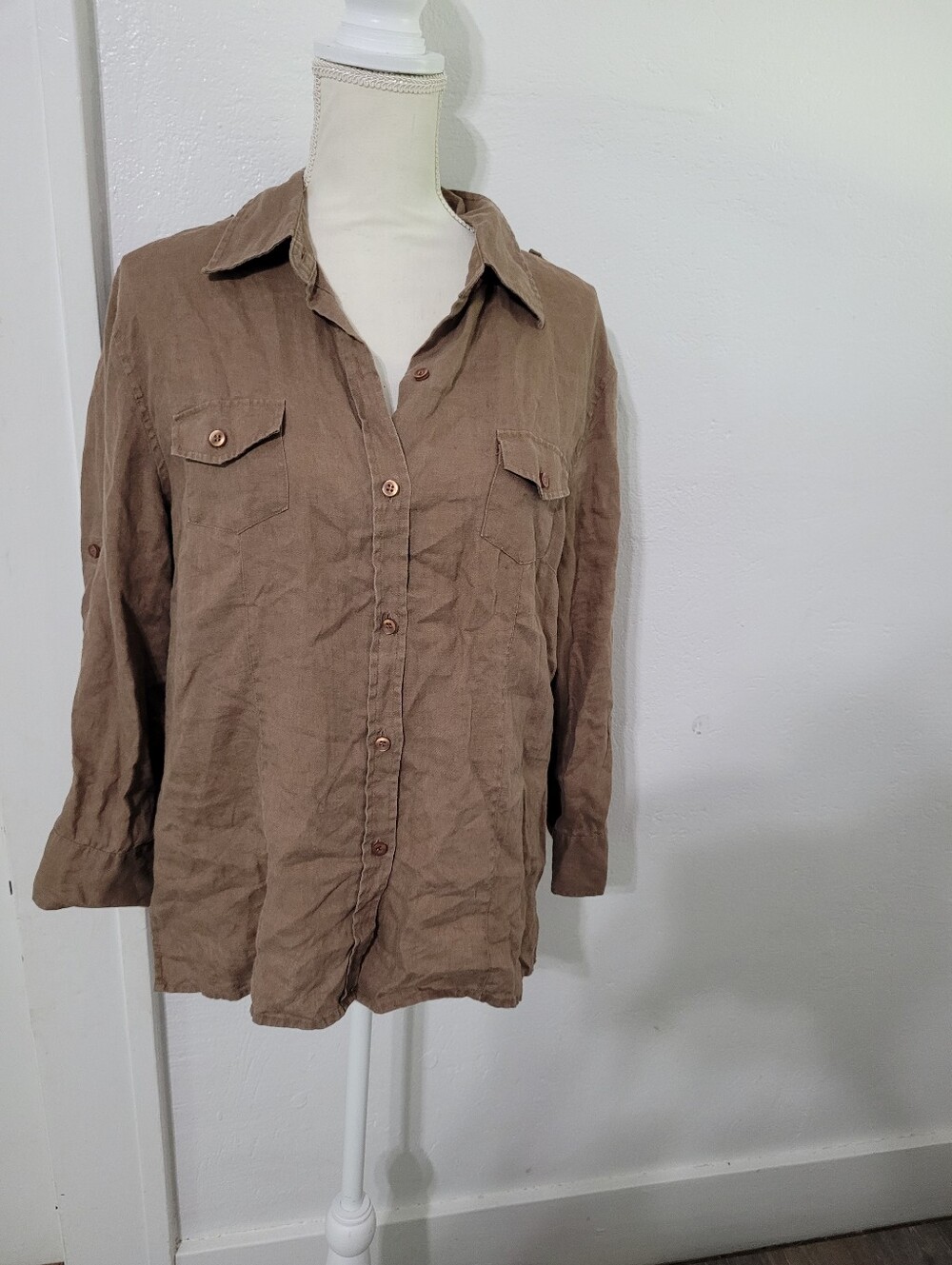 Chaus Organic Linen Blouse Size Large Brown Lagenlook Utility Button Up